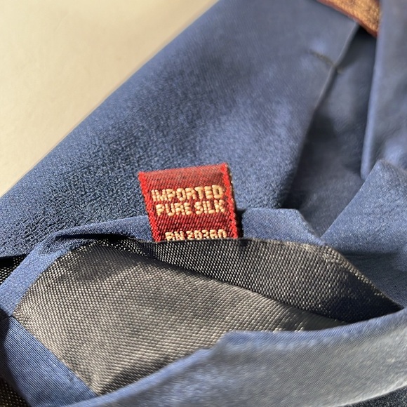 MONTEREY COUNTY BY THE SEA Mens Formal Blue Hand Painted 60" X 3.8" Silk Tie - Picture 4 of 8